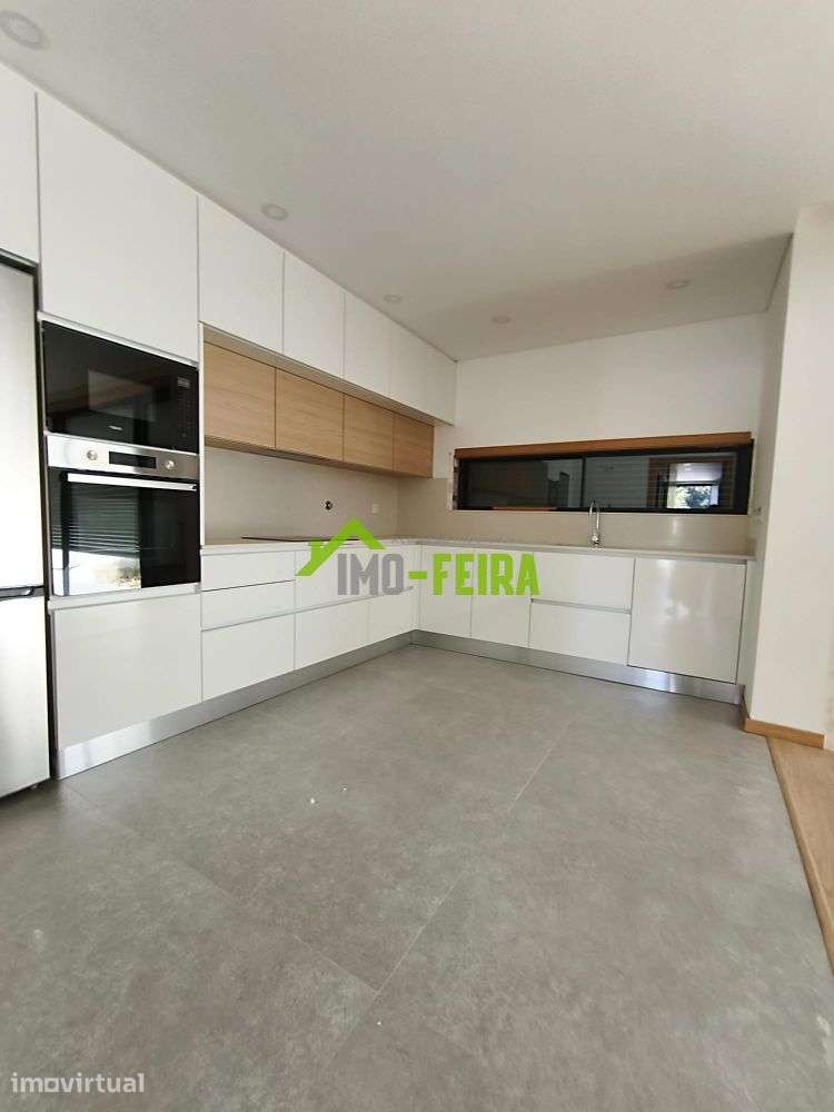 Moradia Nova , Santa Maria da Feira - Grande imagem: 4/48