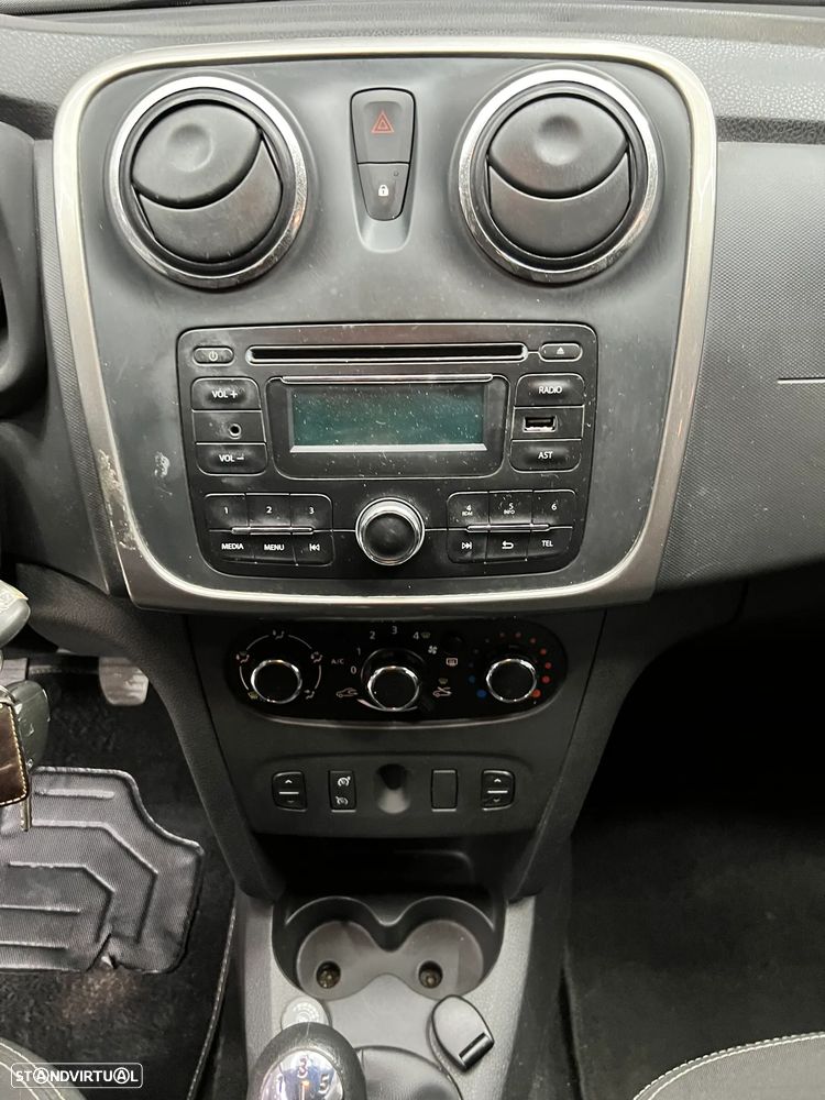 Dacia Sandero 0.9 TCe Comfort Bi-Fuel - 10