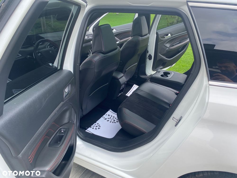 Peugeot 308 BlueHDi 180 EAT6 GT - 27