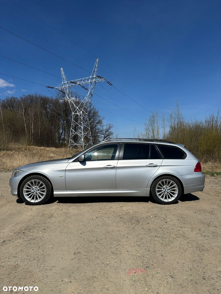BMW Seria 3 318d - 3