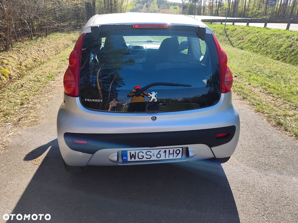 Peugeot 107 1.0 Happy Euro5 - 7