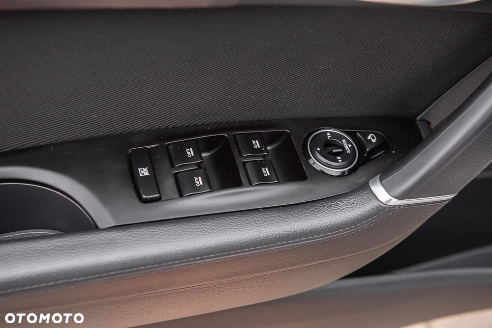 Hyundai i40 - 16