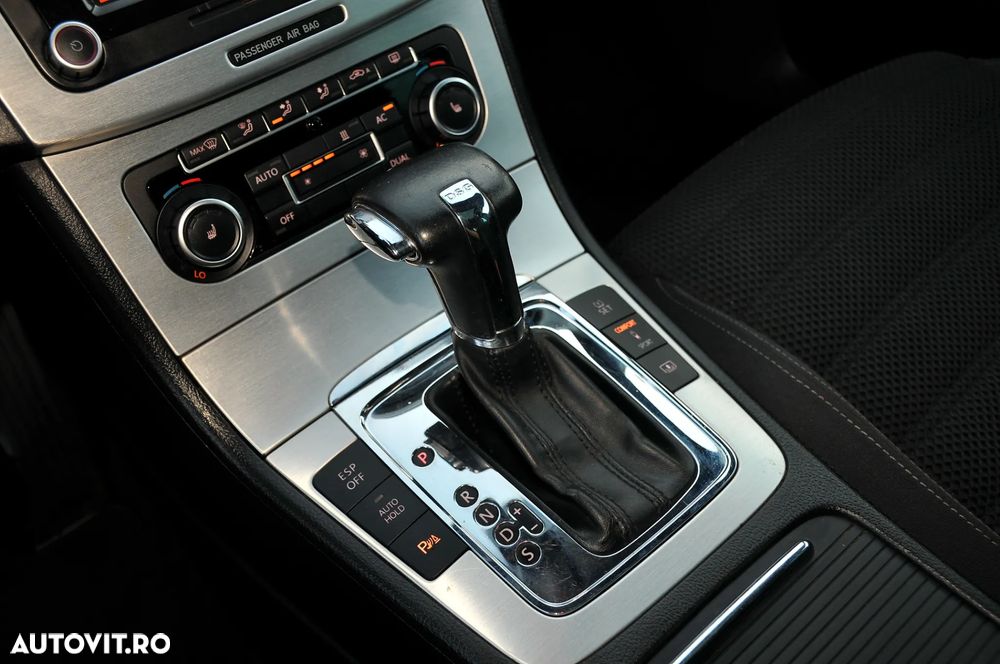 Volkswagen Passat CC 2.0 TDI DSG - 5