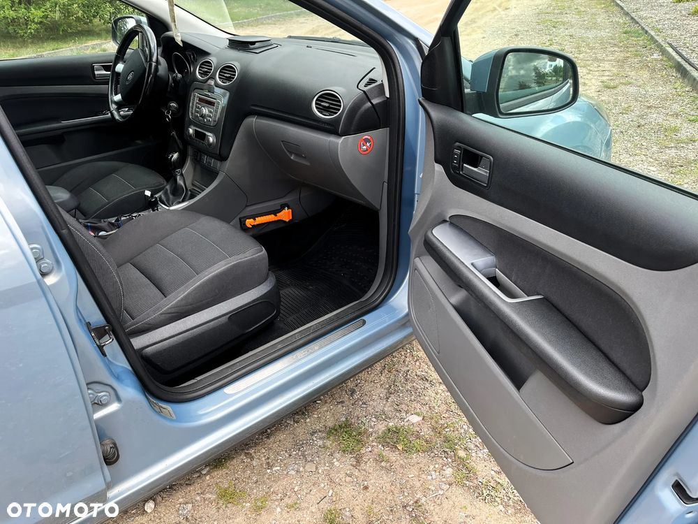 Ford Focus 1.8 Titanium - 7