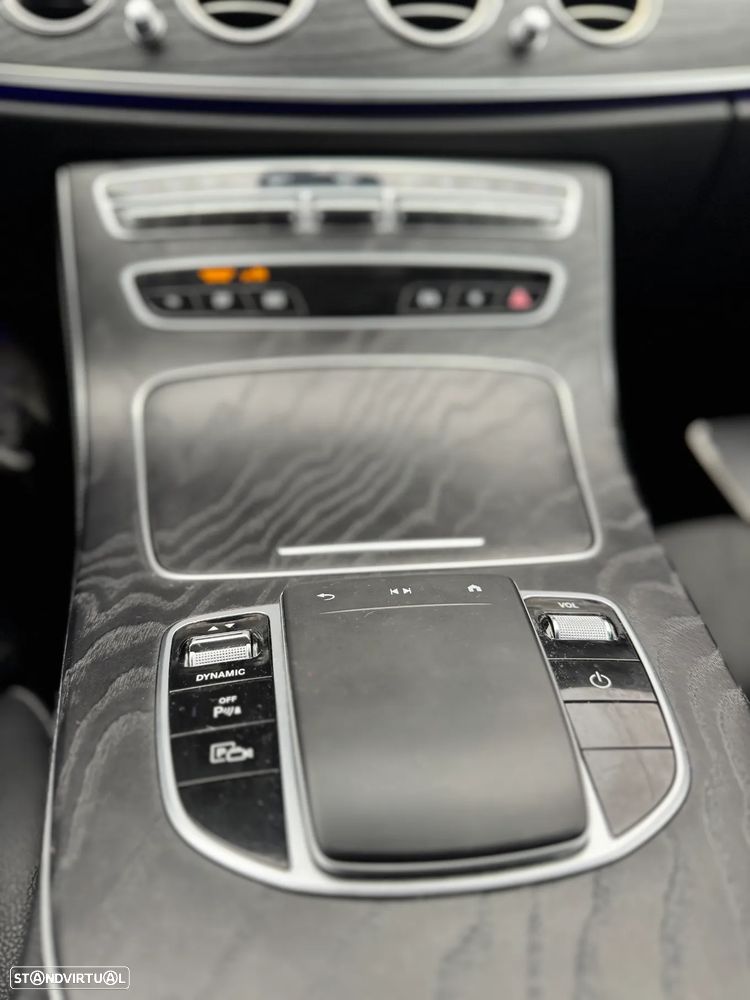 Mercedes-Benz E 300 de AMG Line - 11