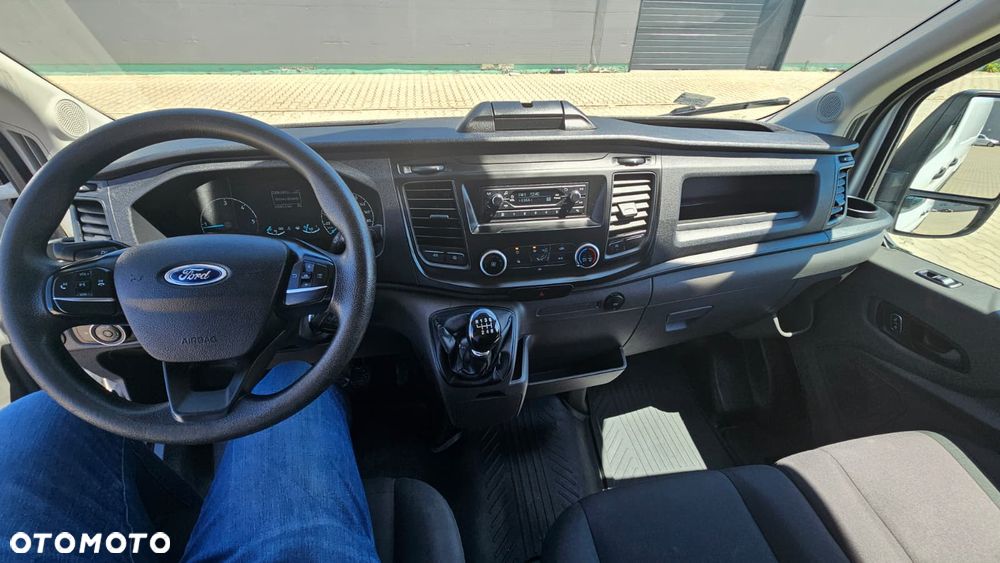 Ford Transit - 9