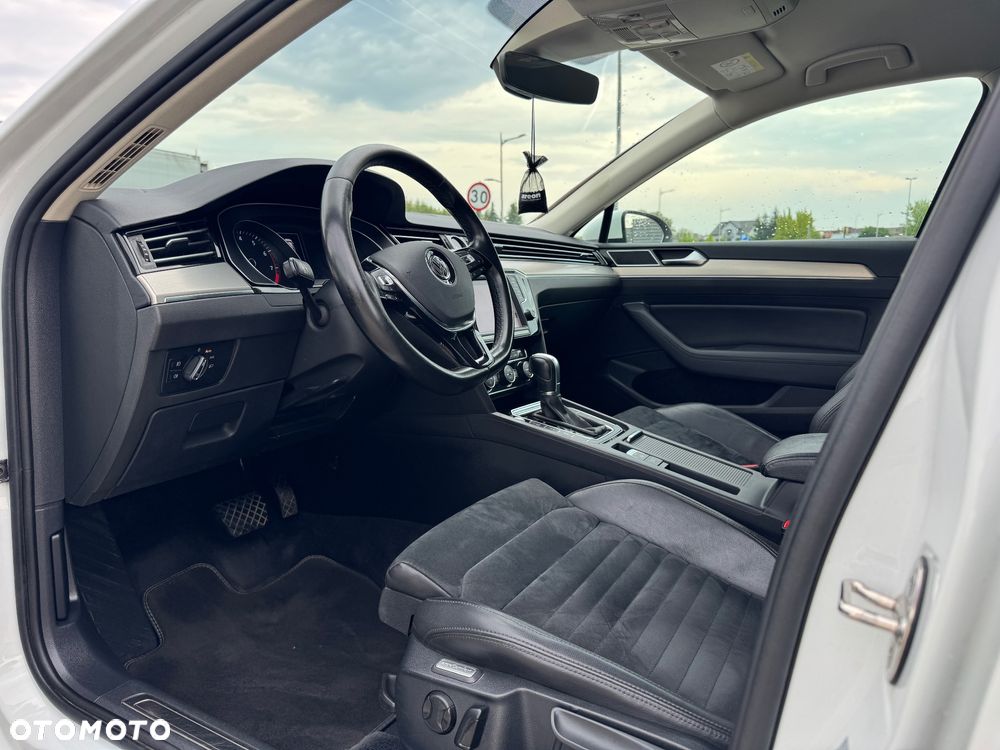 Volkswagen Passat 1.8 TSI BMT Highline DSG - 11