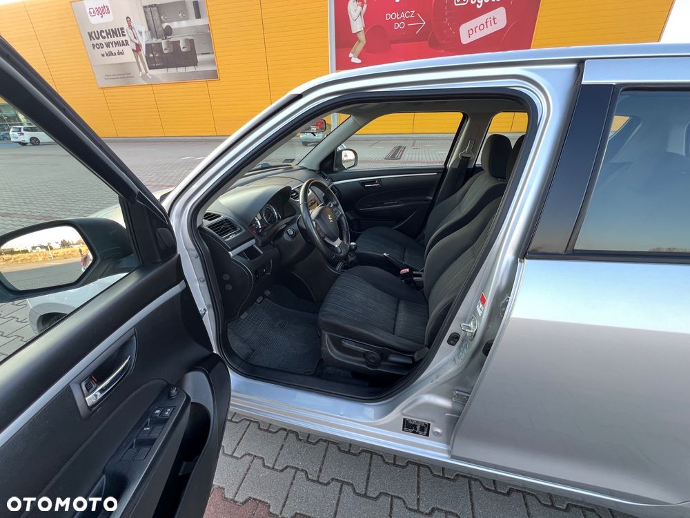 Suzuki Swift 1.2 Comfort Plus - 23