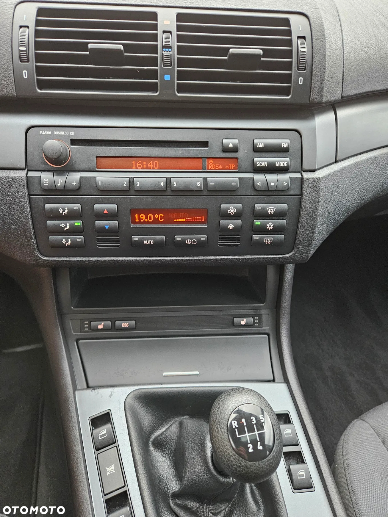 BMW Seria 3 316i Touring Edition Exclusive - 24