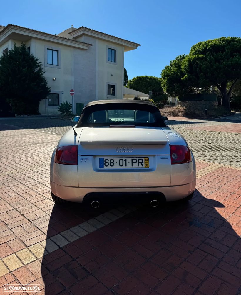Audi TT Roadster - 13