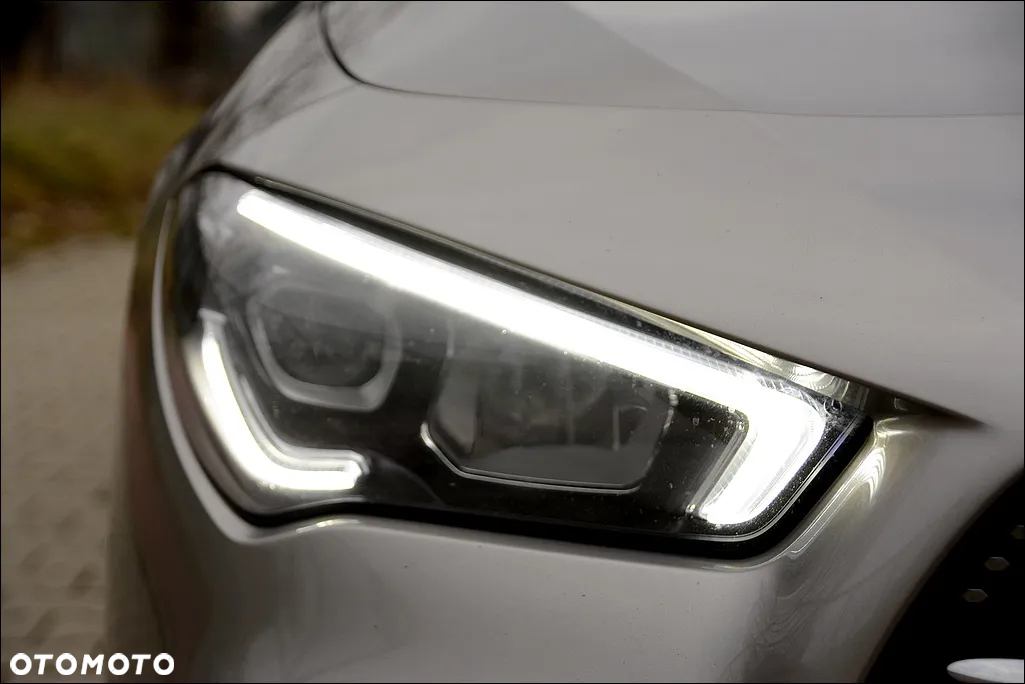 Mercedes-Benz CLA 180 Shooting Brake AMG Line - 37