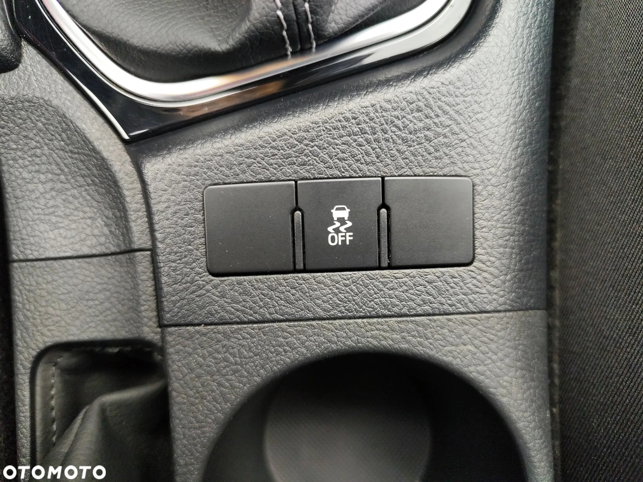 Toyota Auris 1.33 VVT-i Comfort - 25
