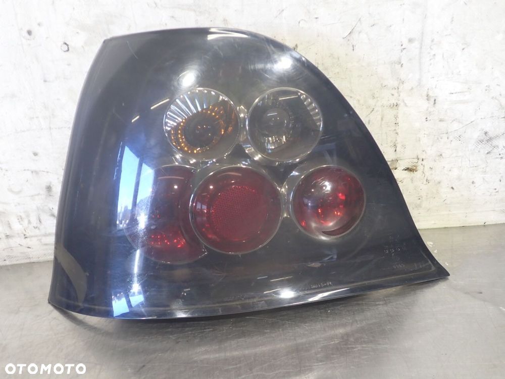 LAMPA LEWA TYLNA MG ZR 160 1.8 - 1