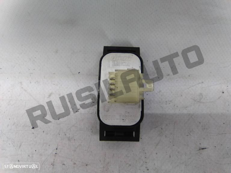Botão De Vidro Lateral Direito B569-920_900 Fiat Tempra [1990_1 - 2