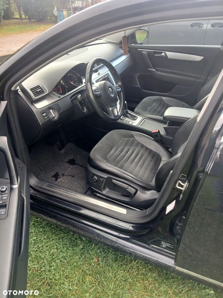Volkswagen Passat - 5