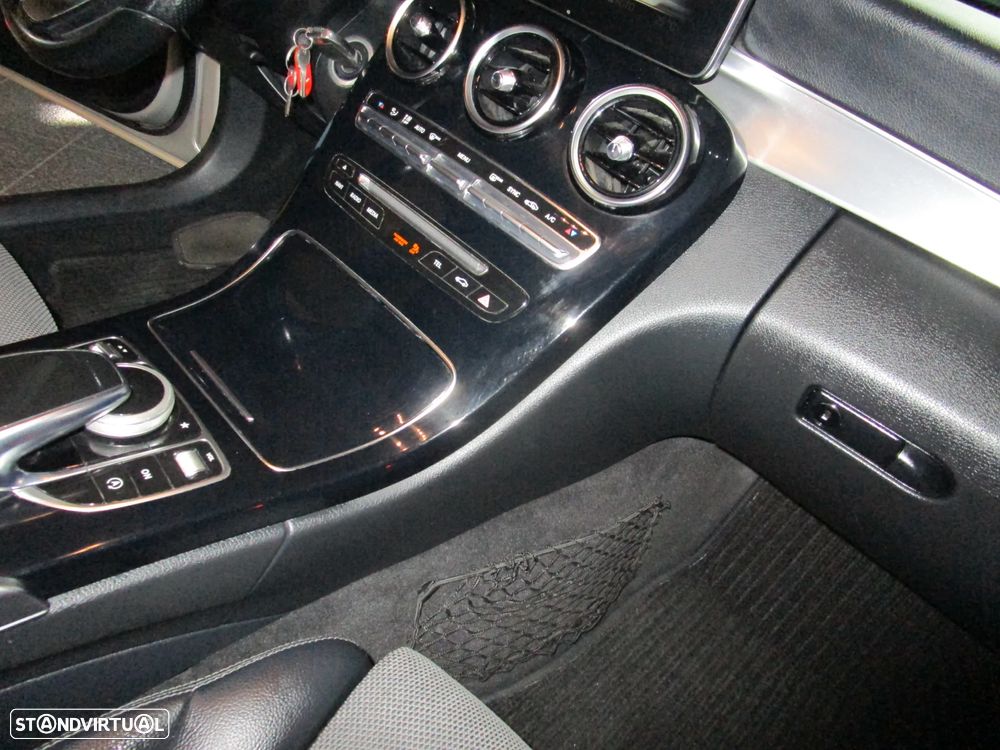 Mercedes-Benz C 220 (BlueTEC) d Station 7G-TRONIC Avantgarde - 25