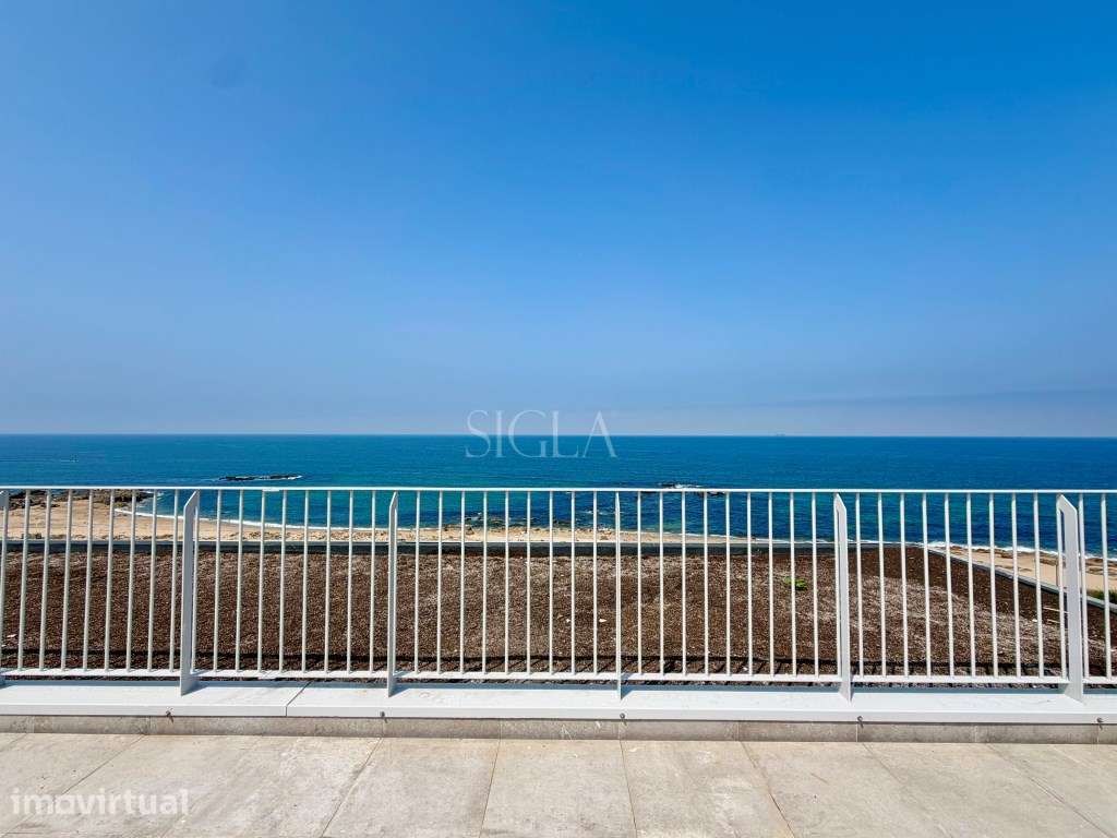 T4 Duplex em Primeira Linha de Mar - Grande imagem: 4/58