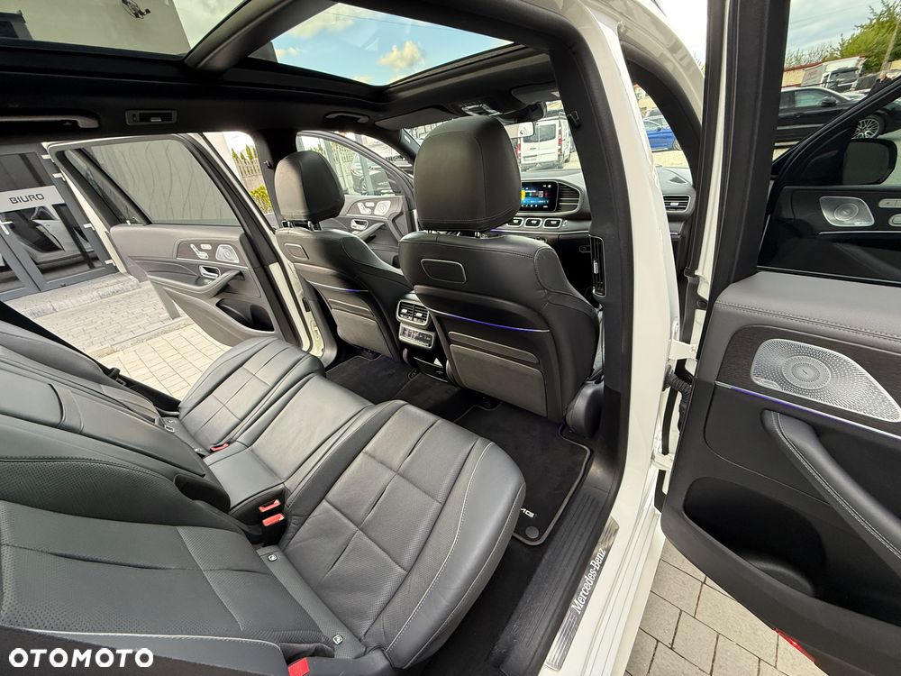 Mercedes-Benz GLS - 16