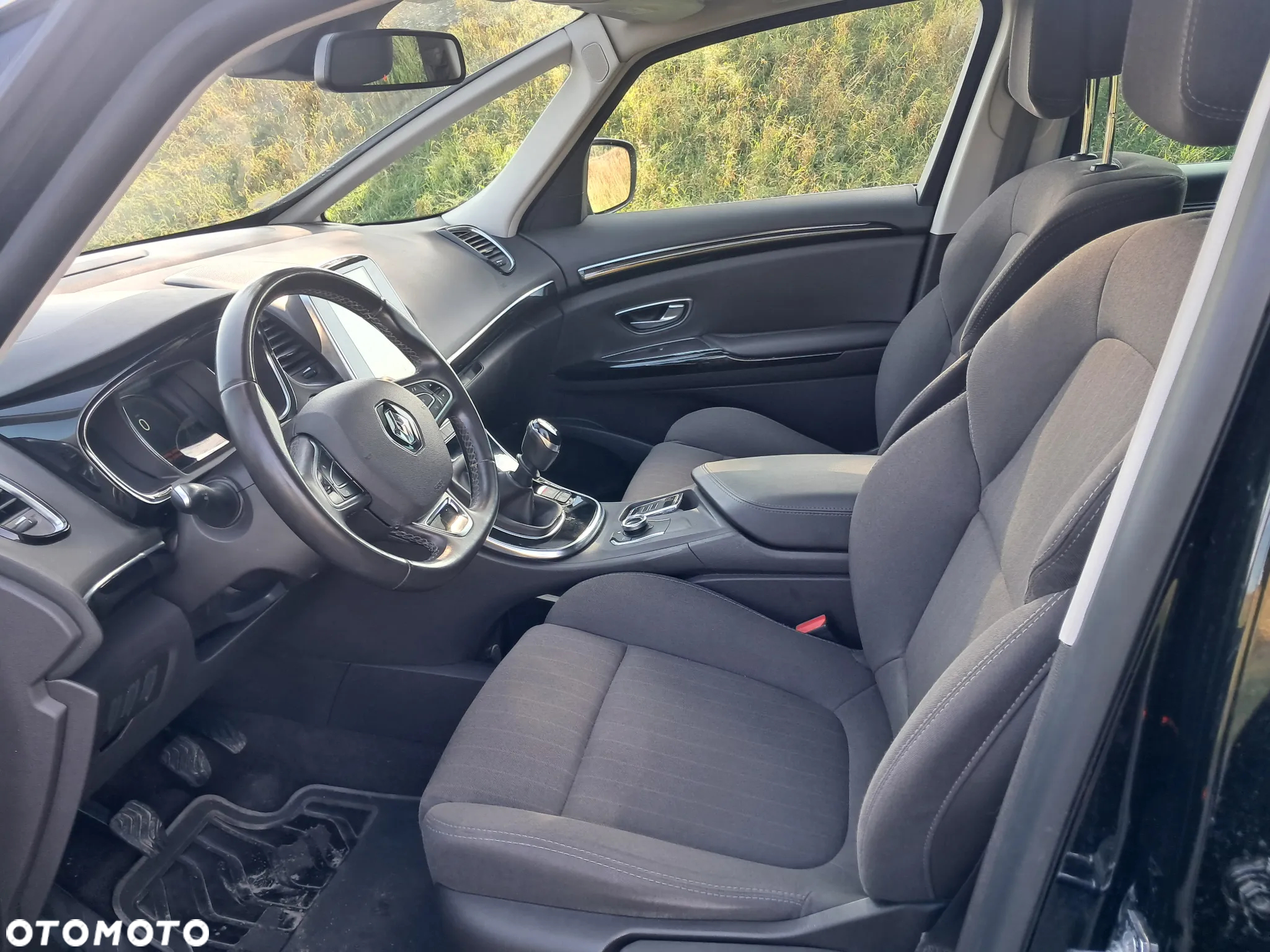 Renault Espace Energy dCi 130 Business - 17