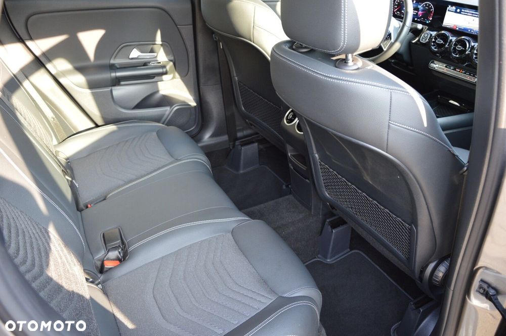 Mercedes-Benz GLA 220 mHEV 4-Matic 8G-DCT - 19