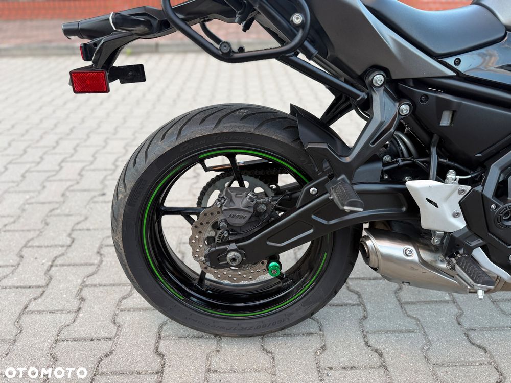 Kawasaki Ninja - 12
