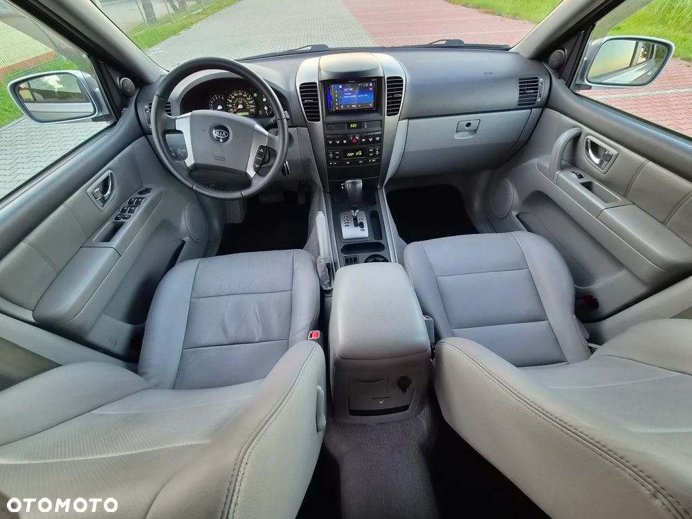 Kia Sorento - 6