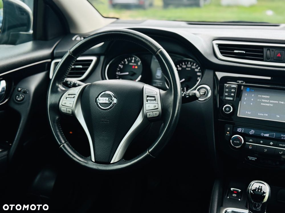 Nissan Qashqai 1.2 DIG-T Tekna - 22