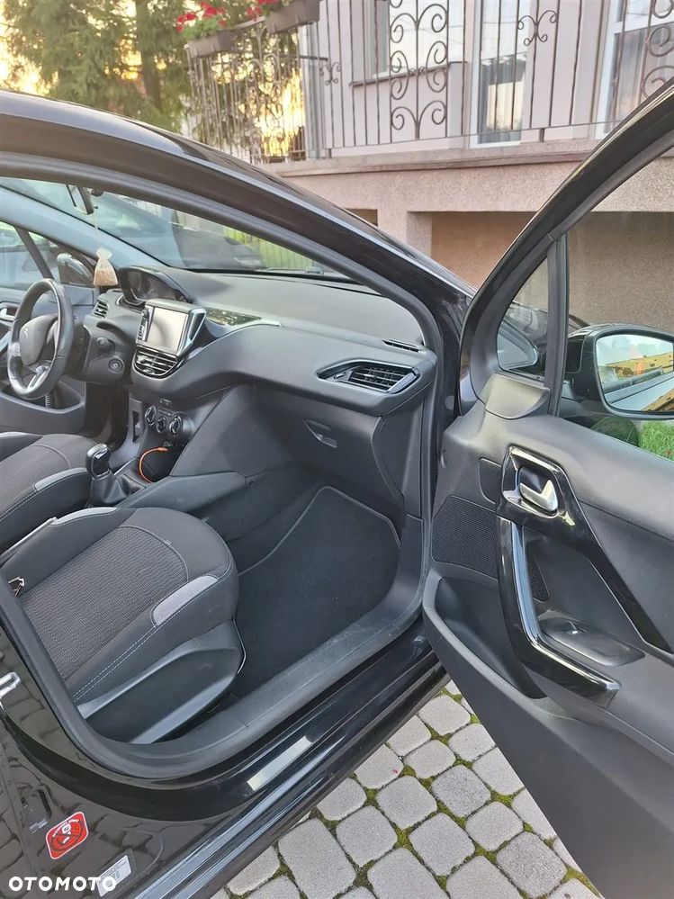 Peugeot 208 1.2 PureTech Active - 9