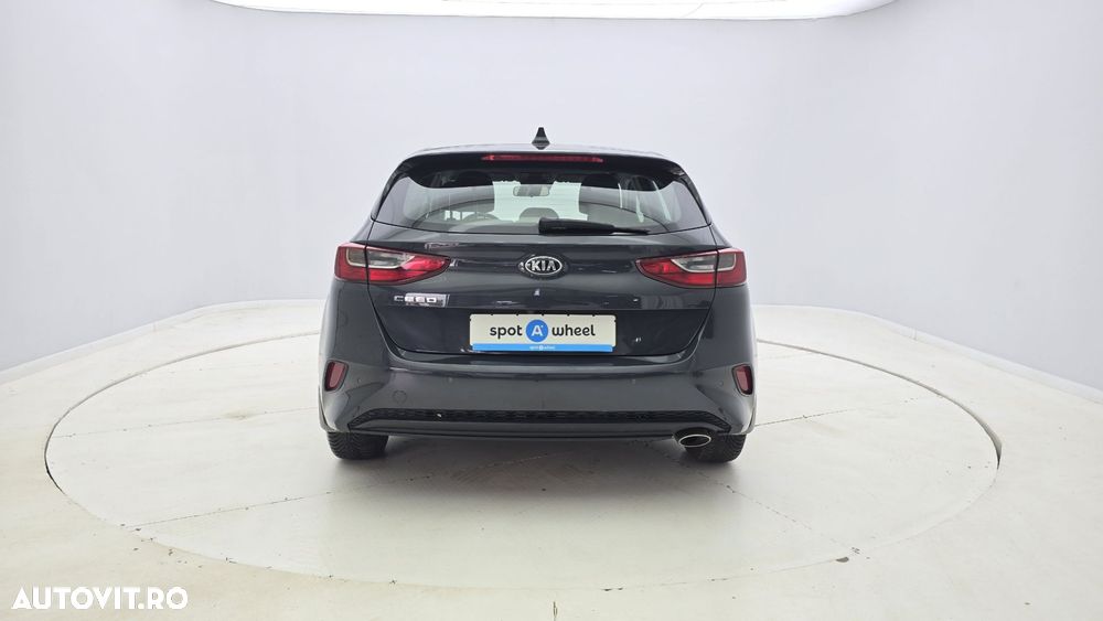 Kia Ceed 1.5 T-GDI 7DCT Best+ - 7
