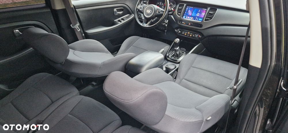 Kia Carens 1.7 CRDi 115 Dream-Team Edition - 25