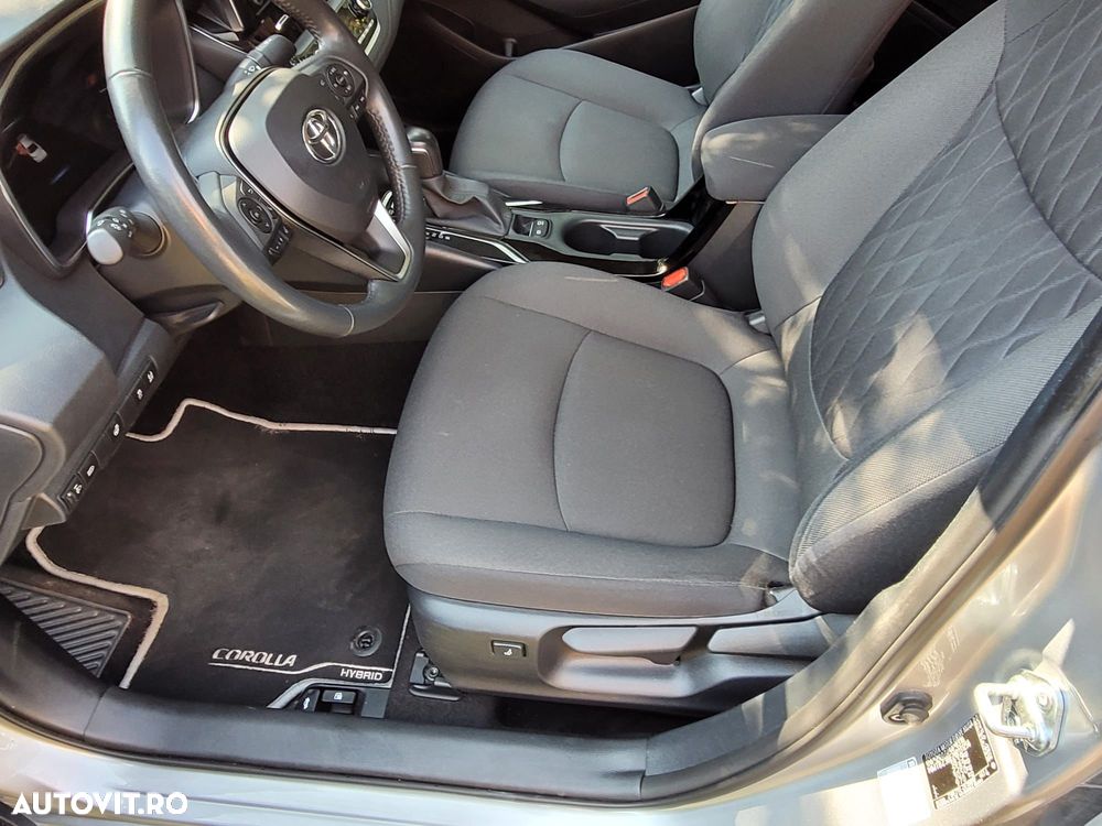 Toyota Corolla 1.8 HSD Dynamic - 7
