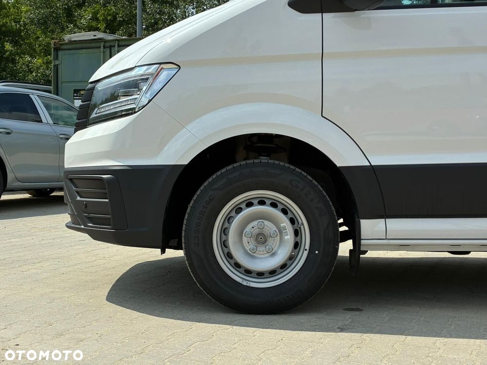 Volkswagen Crafter 35 Furgon AUTOMAT/L3H3, 2.0TDI 177KM, Wysoki dach, r.o. 3640 - 38