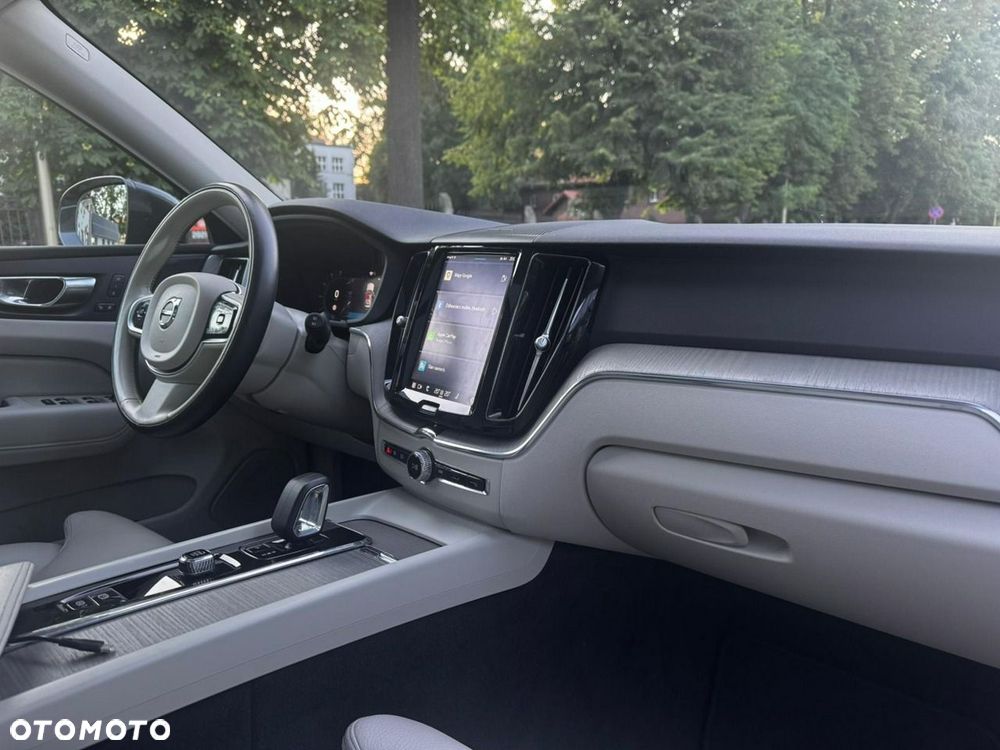 Volvo XC 60 - 13