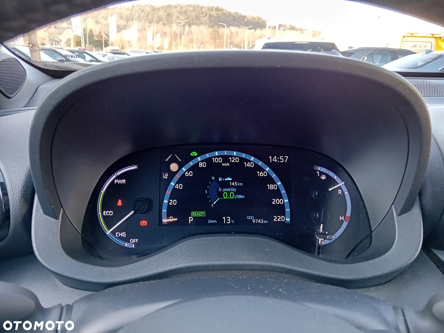 Toyota Yaris Cross - 14