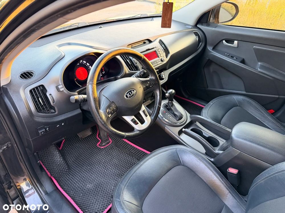 Kia Sportage 2.0 L 2WD - 6