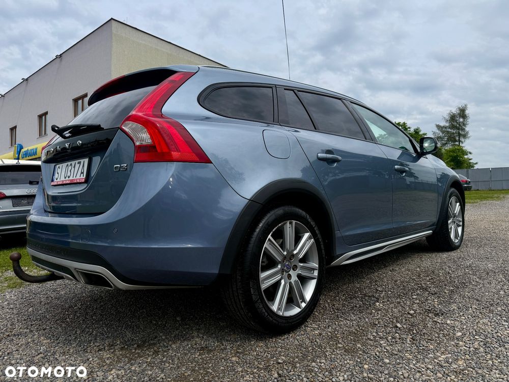 Volvo V60 Cross Country - 7