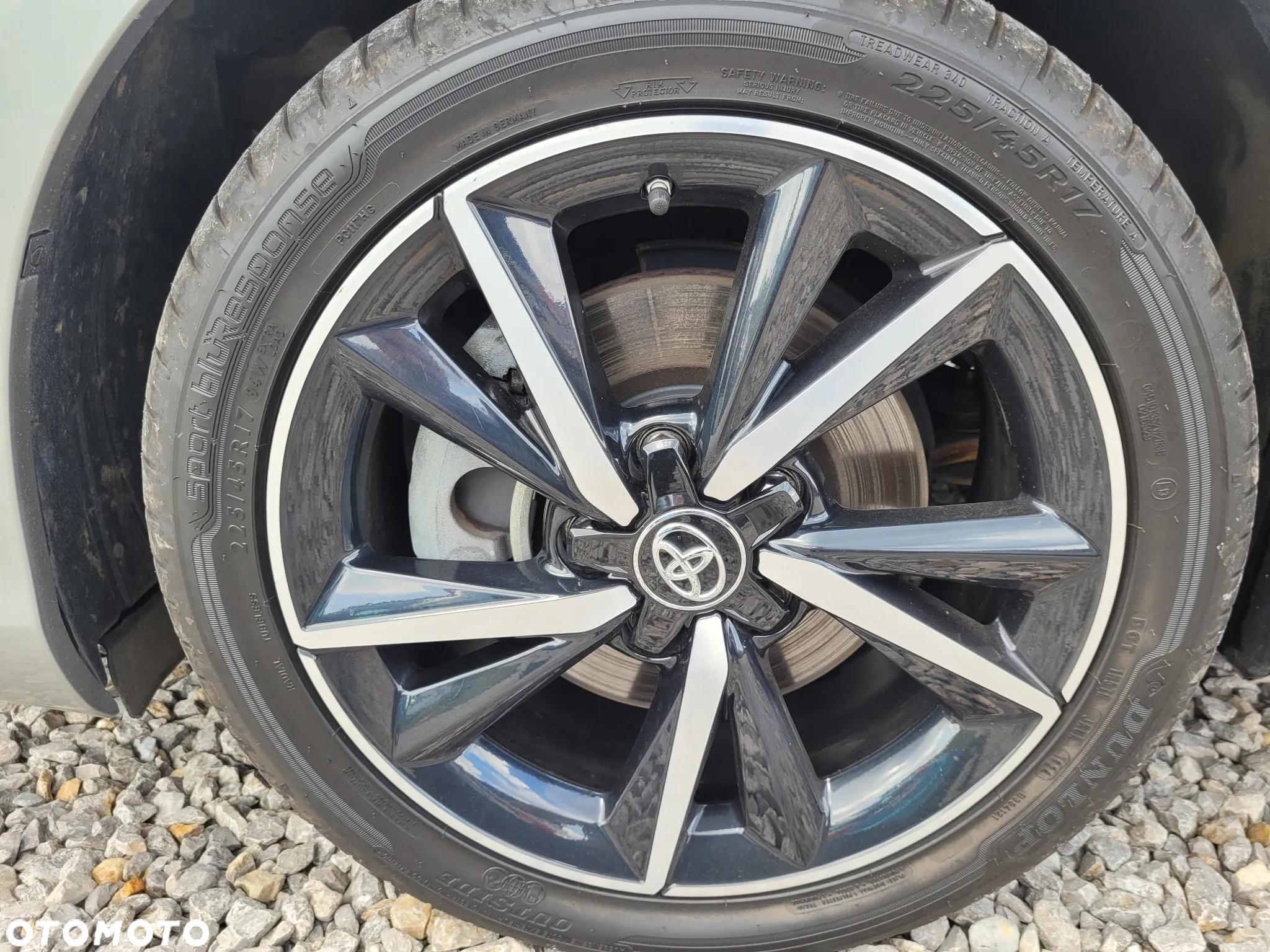 Toyota Auris - 26