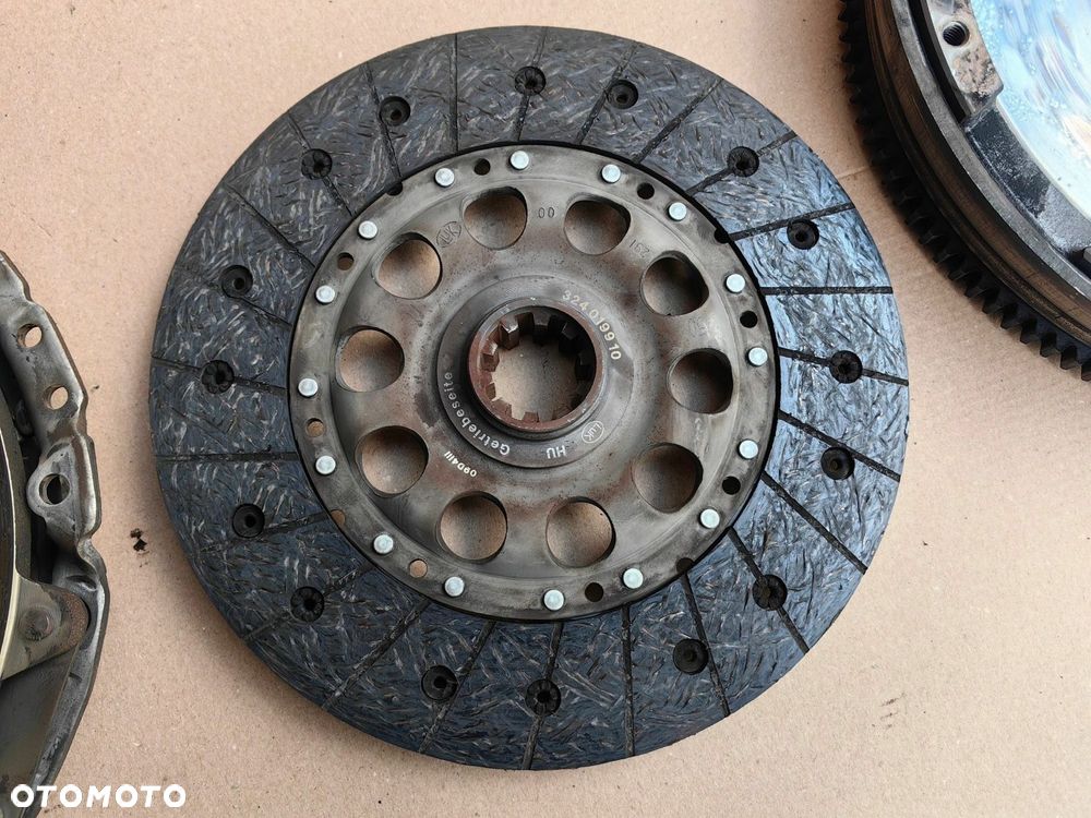 Sprzęgło BMW e39 e46 m57 3.0d 240mm dwumas tarcza docisk 5-biegów (4324) - 6