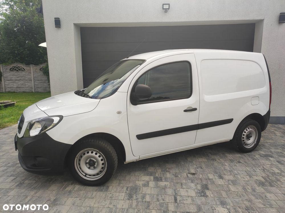 Mercedes-Benz CITAN - 10