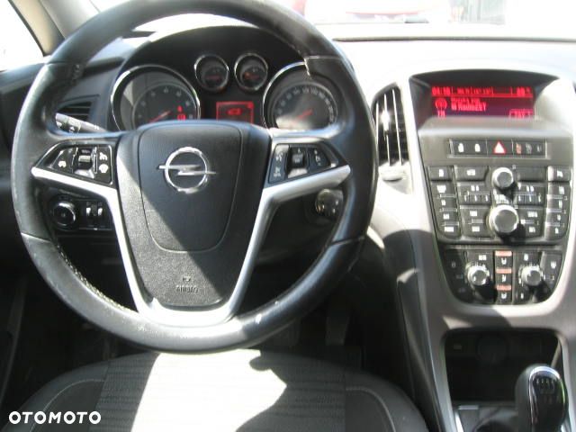Opel Astra 1.6 Active EU6 - 13