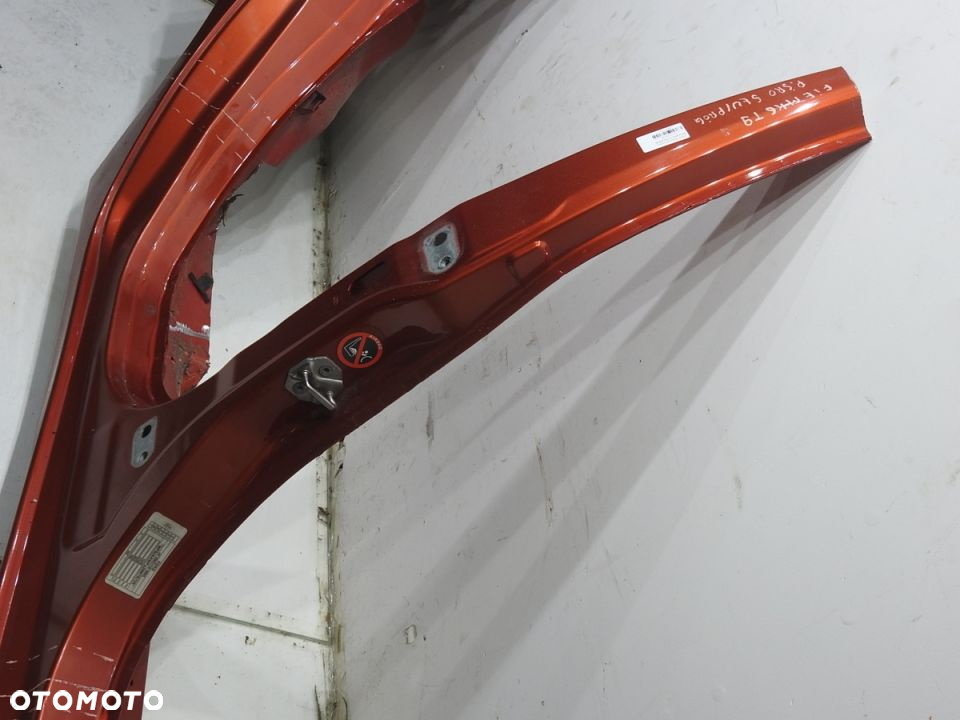 PRÓG SŁUPEK PRAWY TYŁ T9 FORD FIESTA MK7 - 7