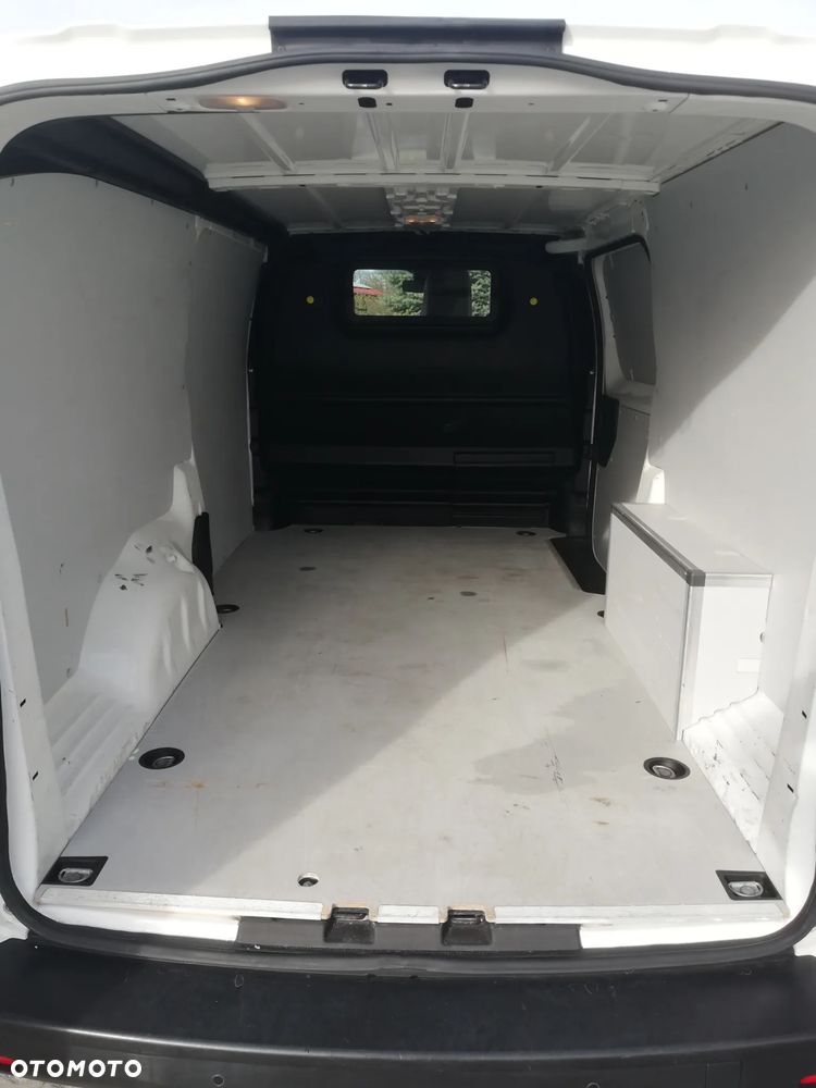 Opel Vivaro - 5