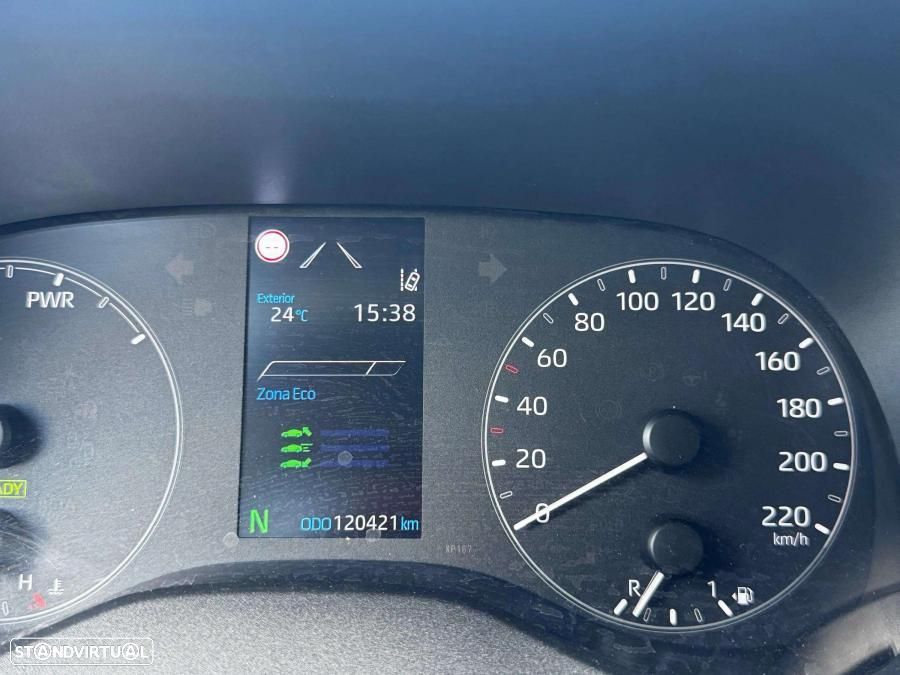 Toyota Yaris 1.5 HDF Comfort Plus - 17