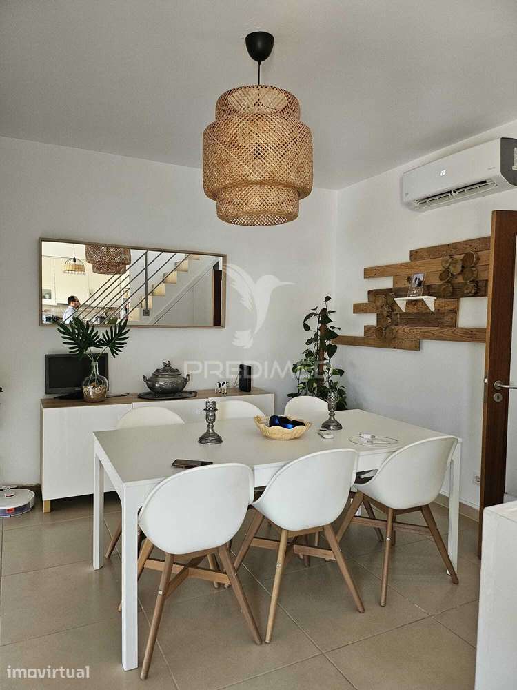 T2 DUPLEX - COM TERRAÇO-NA QUINTA DA CARVALHA -ELVAS - Grande imagem: 3/26