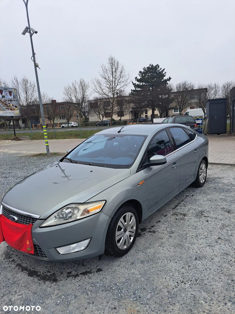 Ford Mondeo 2.0 TDCi Titanium - 10