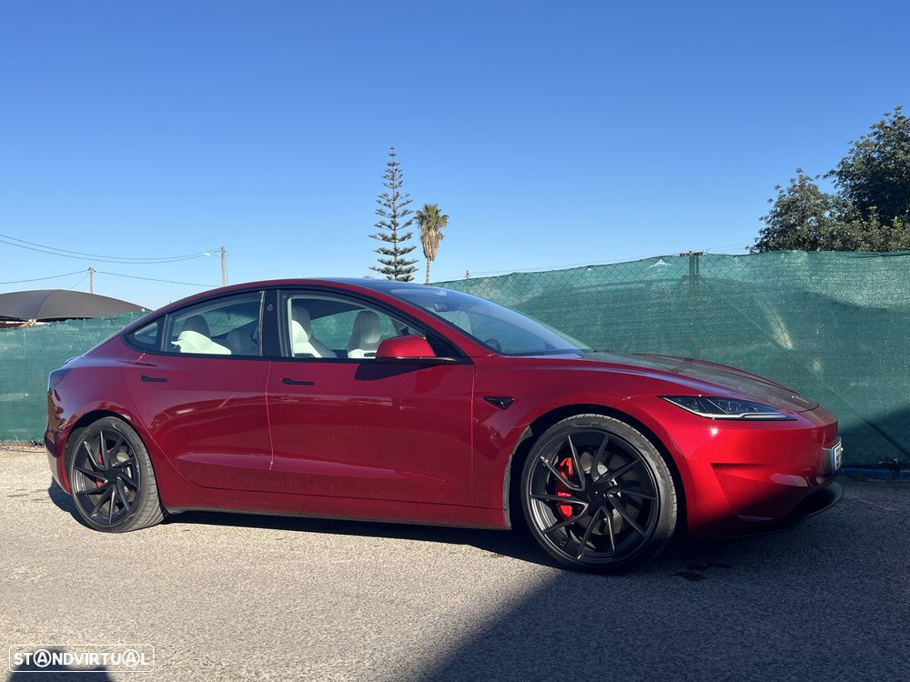 Tesla Model 3 Performance Tração Integral - 18
