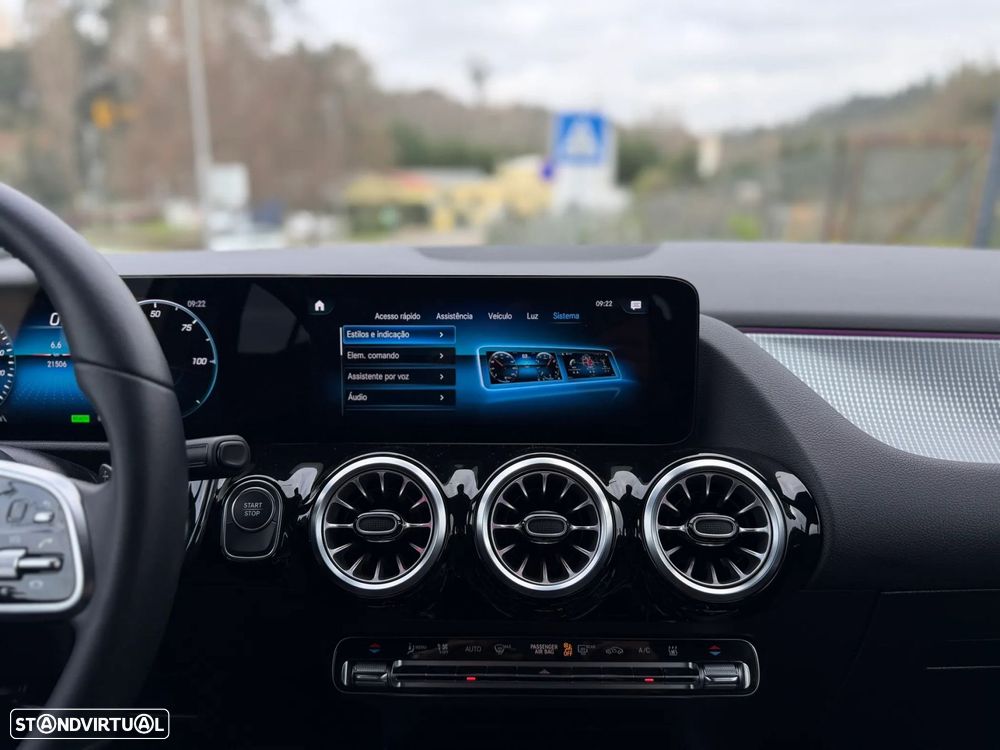 Mercedes-Benz EQA 250 Progressive - 39