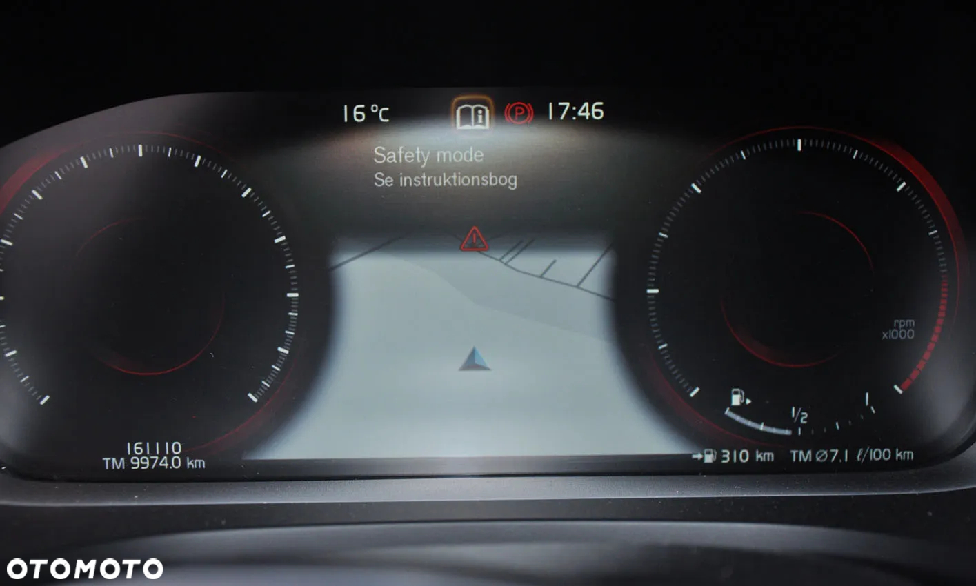 Volvo V60 D4 AWD Inscription - 23