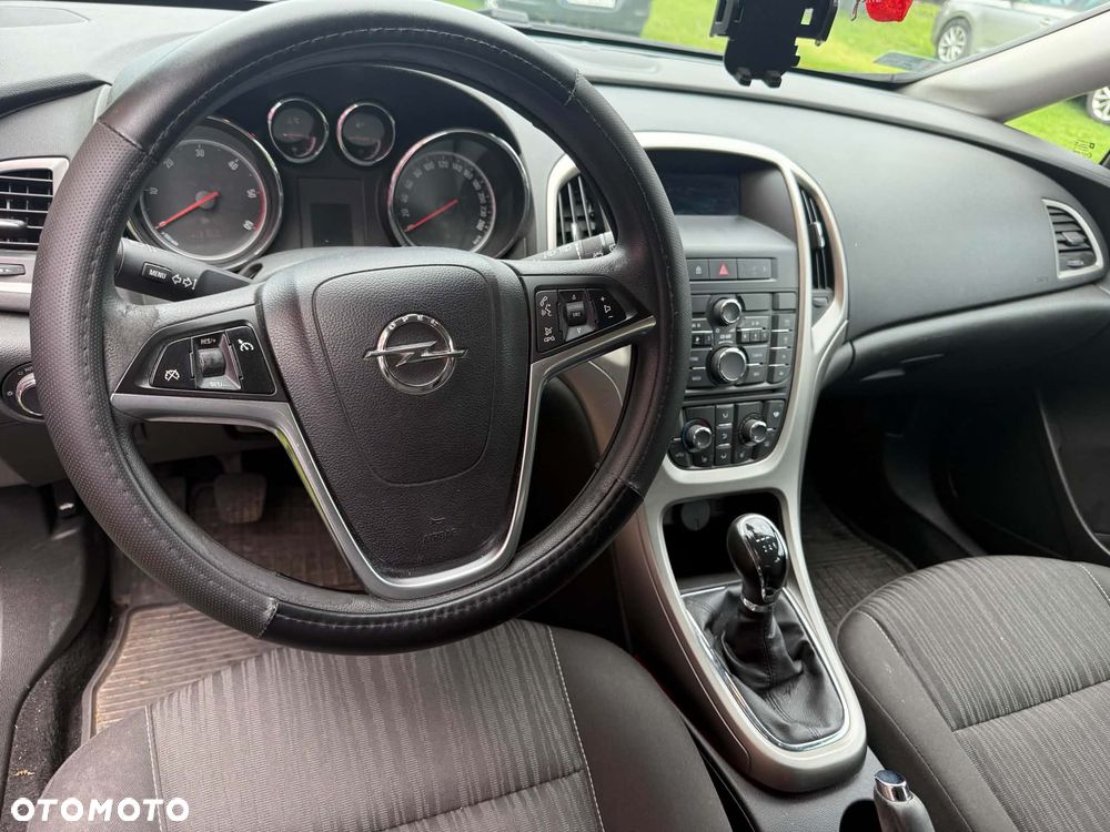 Opel Astra 1.7 CDTI - 10