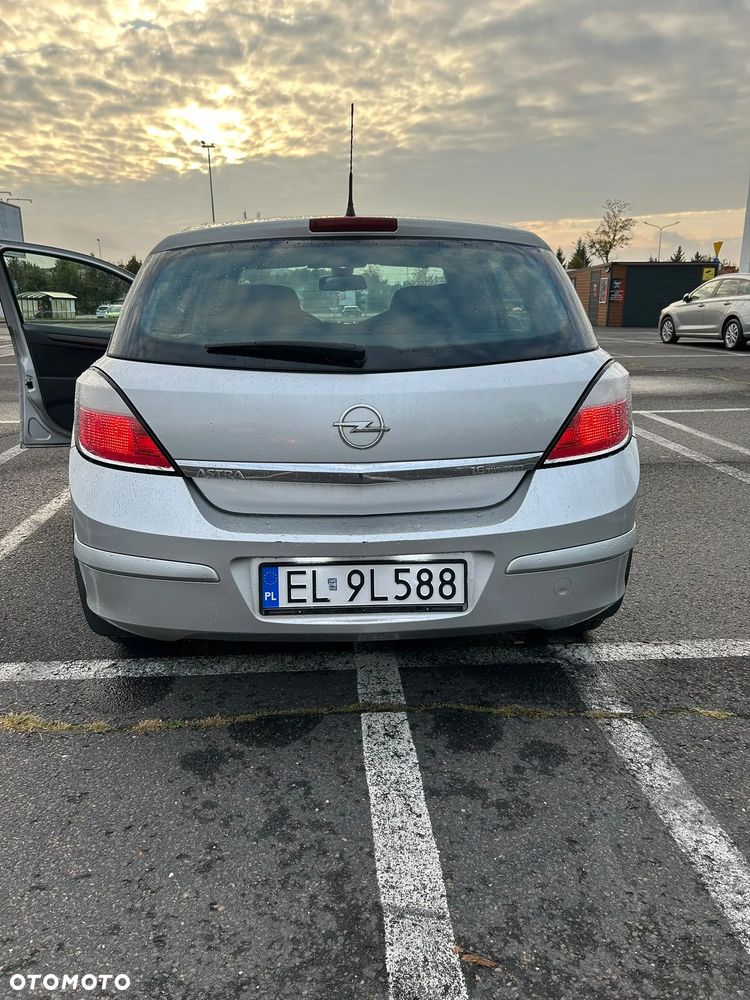 Opel Astra 1.6 Elegance - 3